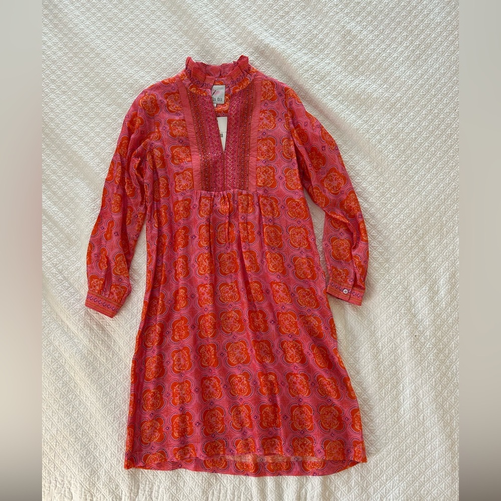 Bella Tu Embroidered long sleeve dreas